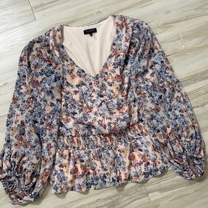 Pastel flowery blouse peplum